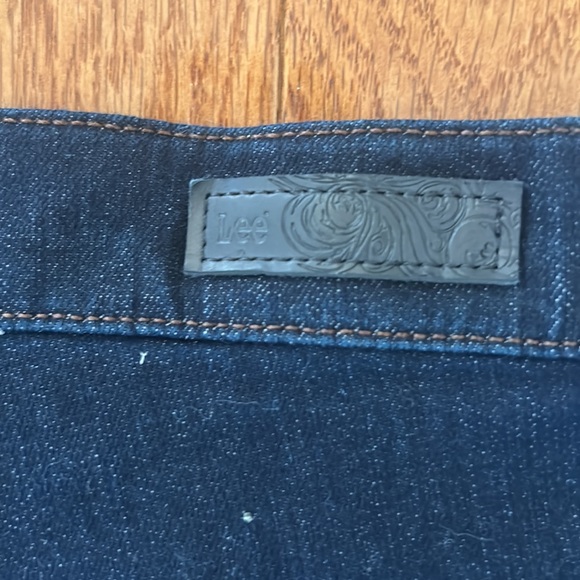 LEE RELAXED FIT WAIST POCKETS ZIPPER DENIM JEANS STRETCH WOMEN SIZE 16 W MEDIUM - Picture 6 of 7